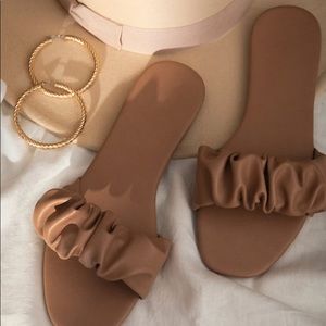 Nude Scrunchie Sandal